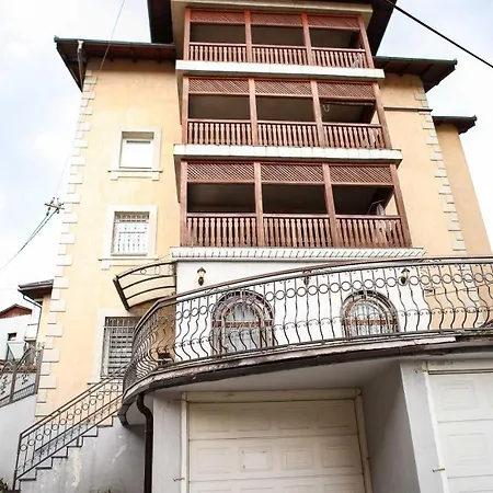 Xxl & Garage Parking * Sarajevo